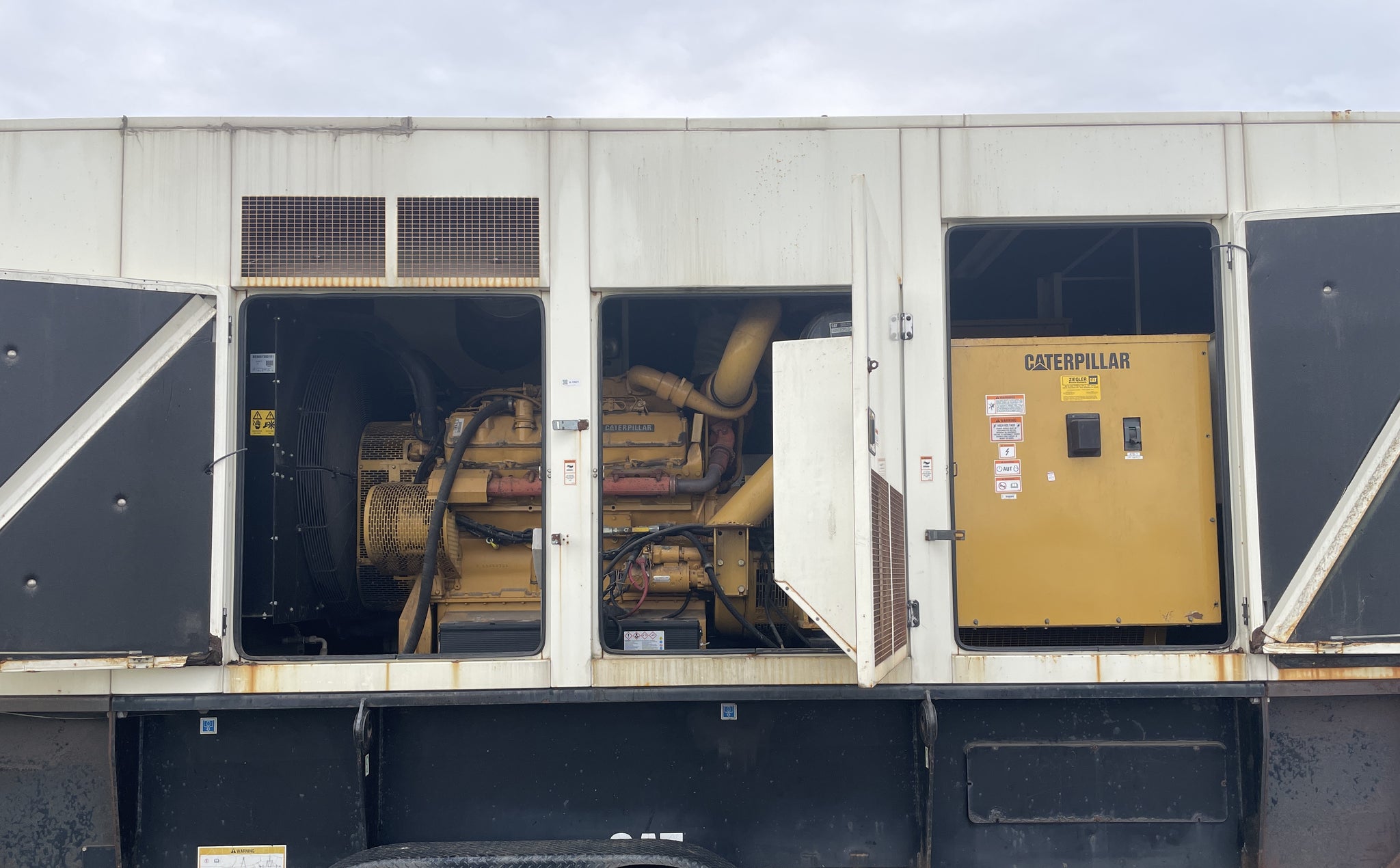 Caterpillar 600KW